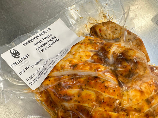 1kg of cooked Chicken Breast